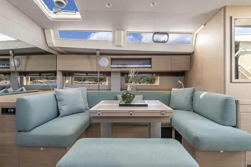 Beneteau OCEANIS-52 image