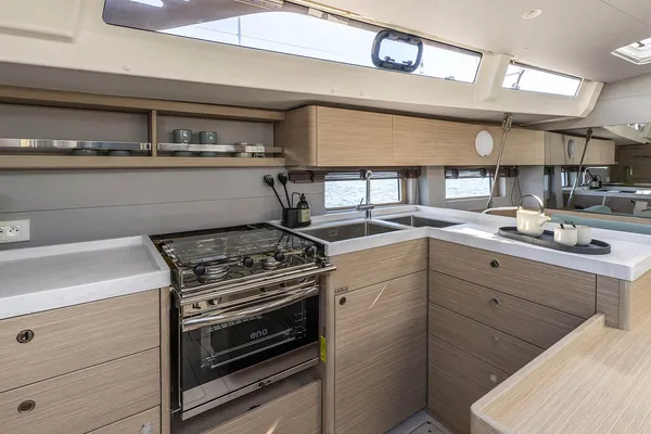 Beneteau OCEANIS-52 image
