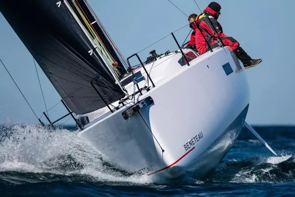 2025 Beneteau First 36 SE