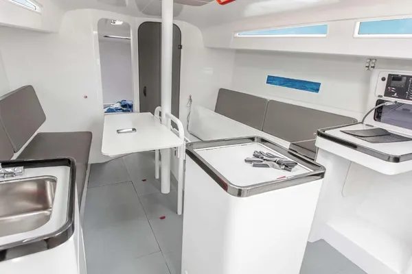 Beneteau FIRST-36-SE image