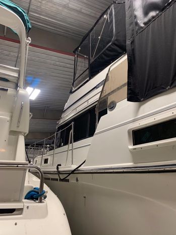 1989 Carver 36 Aft Cabin Port Clinton Ohio Pier 33