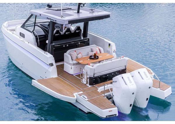 Beneteau GRAN-TURISMO-35 image