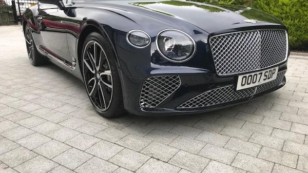 Bentley Pontoons CONTINENTAL GT 