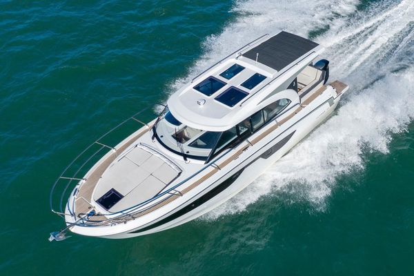 Beneteau ANTARES-11-COUPE - main image