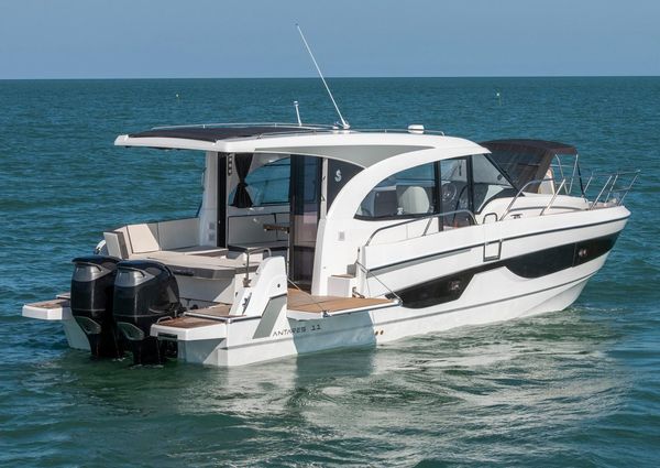 Beneteau ANTARES-11-COUPE image