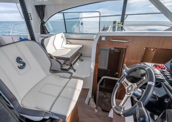 Beneteau ANTARES-11-COUPE image