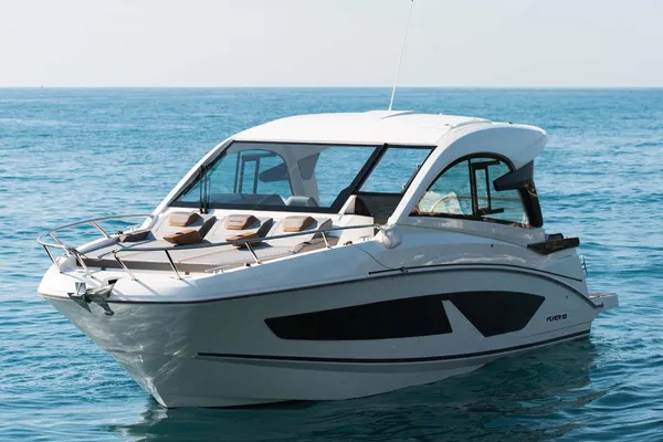 Beneteau FLYER-10-SPORT-TOP image