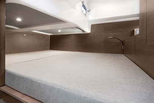 Beneteau FLYER-10-SPORT-TOP image