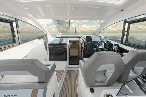 Beneteau FLYER-10-SPORT-TOP image
