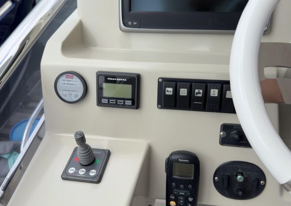 Azimut 50-FLY image