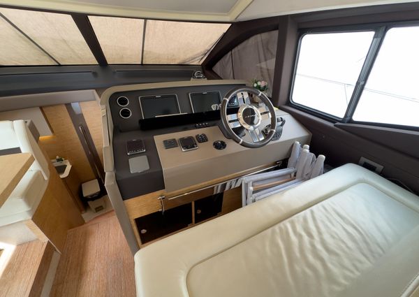 Azimut 50-FLY image