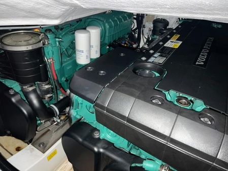 Azimut Atlantis 43 image