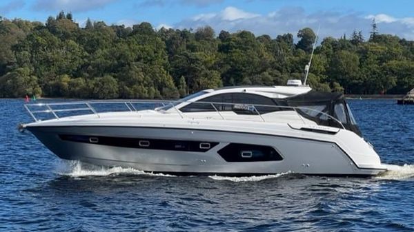 Azimut Atlantis 43
