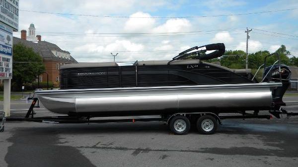 Bennington 24LXSB 