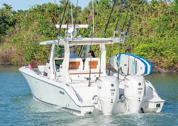 Pursuit S-328-SPORT image