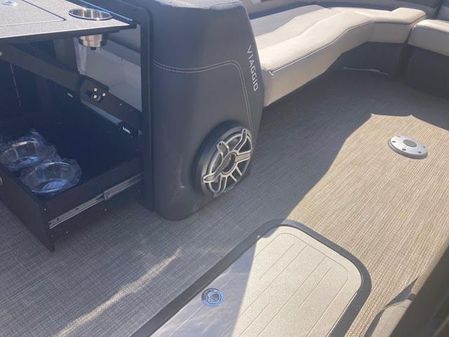 Viaggio D24-SWING-BACK image