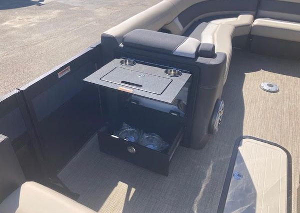 Viaggio D24-SWING-BACK image