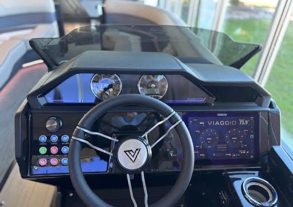 Viaggio D24-SWING-BACK image