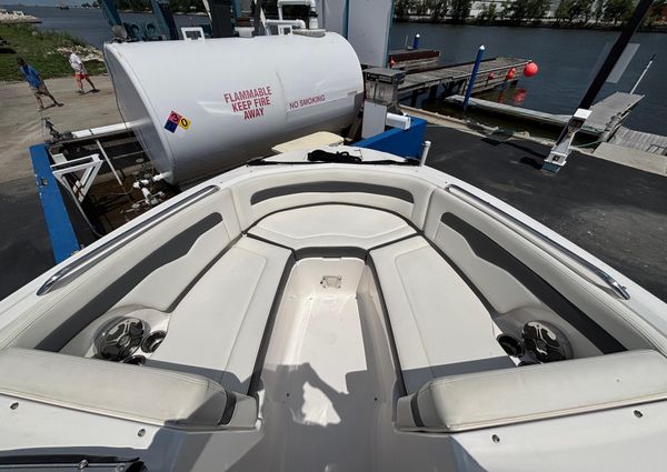 Chaparral 246-SXI image