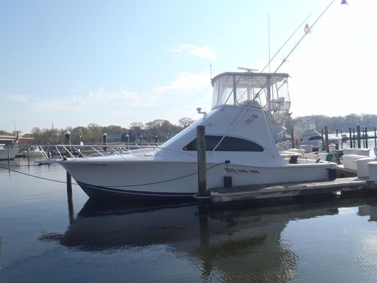 Luhrs 36 Convertible - main image