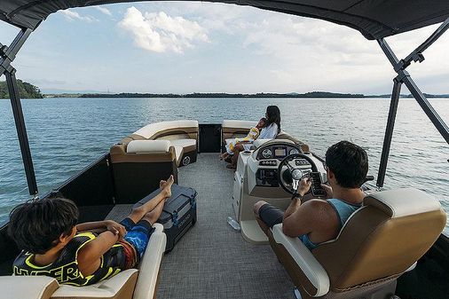 Lowe SS-210-WT image