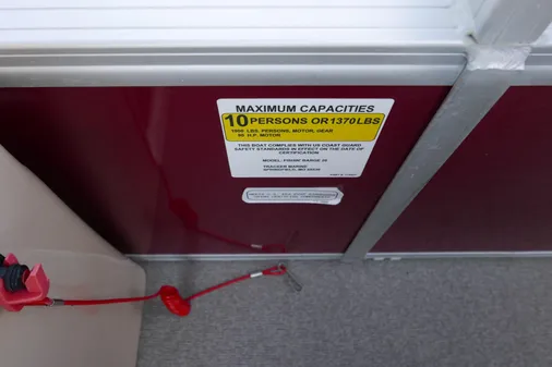 Sun-tracker FISH-N-BARGE-20 image