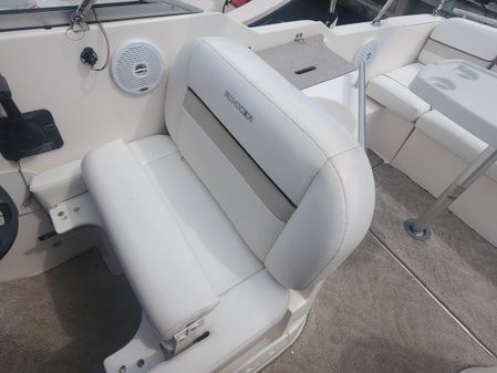 Rinker 250-EXPRESS-CRUISER image
