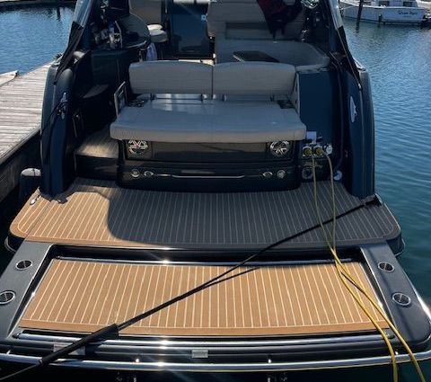 Formula 37-PERFORMANCE-CRUISER image