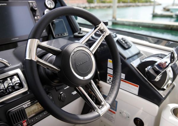 Formula 37-PERFORMANCE-CRUISER image