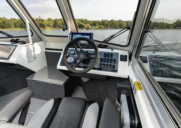 Lund 210-HEAVY-GAUGE image