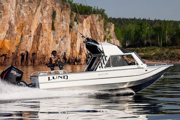 Lund 210-HEAVY-GAUGE - main image