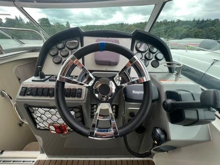 Cruisers Yachts 300 Cxi image