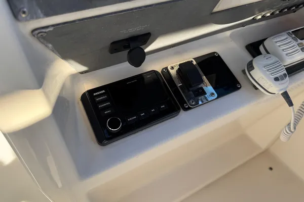 Sea-ray 270-SUNDANCER image