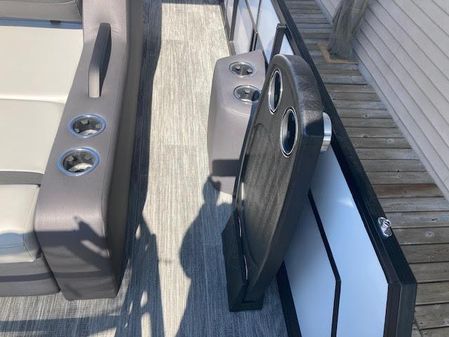 Viaggio X22S-SWING-BED-MODEL image