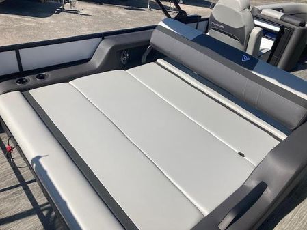 Viaggio X22S-SWING-BED-MODEL image