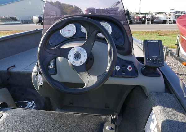 Tracker SUPER-GUIDE-V-16 image