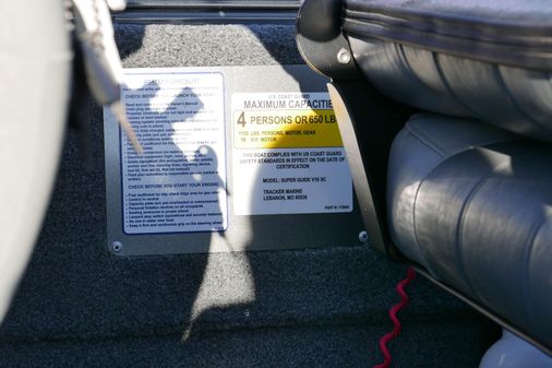 Tracker SUPER-GUIDE-V-16 image