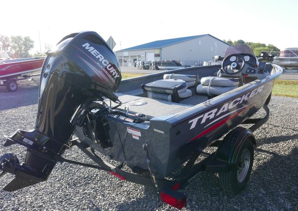 Tracker SUPER-GUIDE-V-16 image