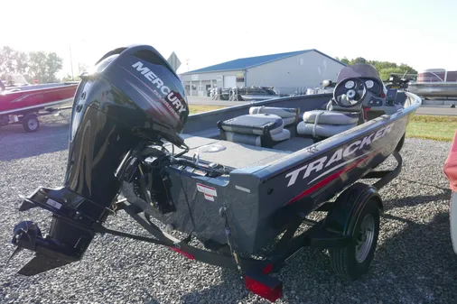 Tracker SUPER-GUIDE-V-16 image