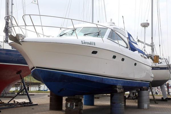 Jeanneau Prestige 34S Hard Top - main image