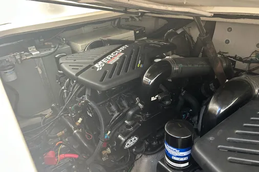 Sea Ray 360 Sundancer image