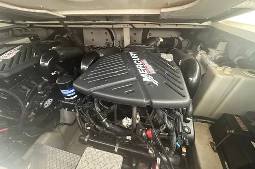 Sea Ray 360 Sundancer image