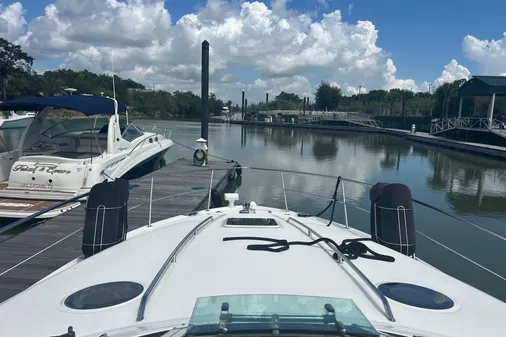 Sea Ray 360 Sundancer image