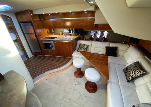 Cruisers-yachts 420-EXPRESS image