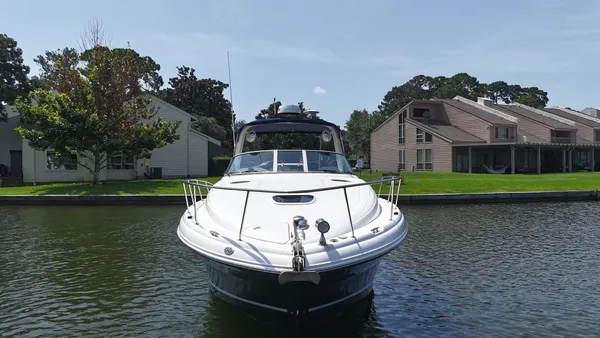 Sea Ray 340 Sundancer image