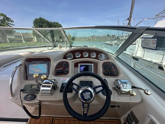 Sea Ray 340 Sundancer image