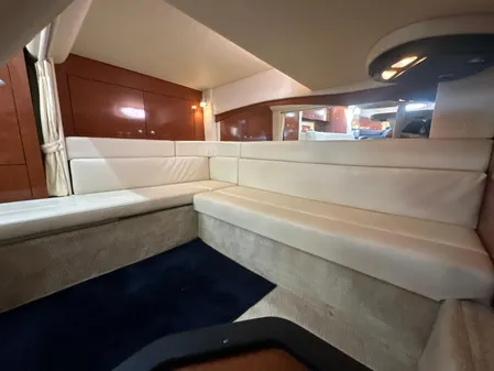 Sea Ray 340 Sundancer image