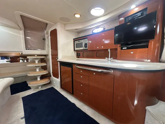 Sea Ray 340 Sundancer image