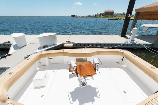 Hatteras GT45X Flybridge image