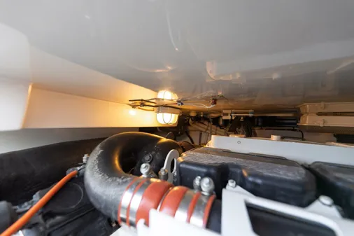 Hatteras GT45X Flybridge image